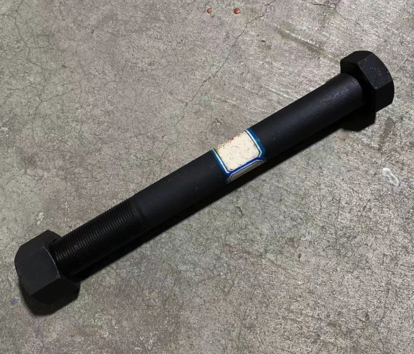 Šesťhranná skrutka M24x160x1,5 mm pre Eggersmann